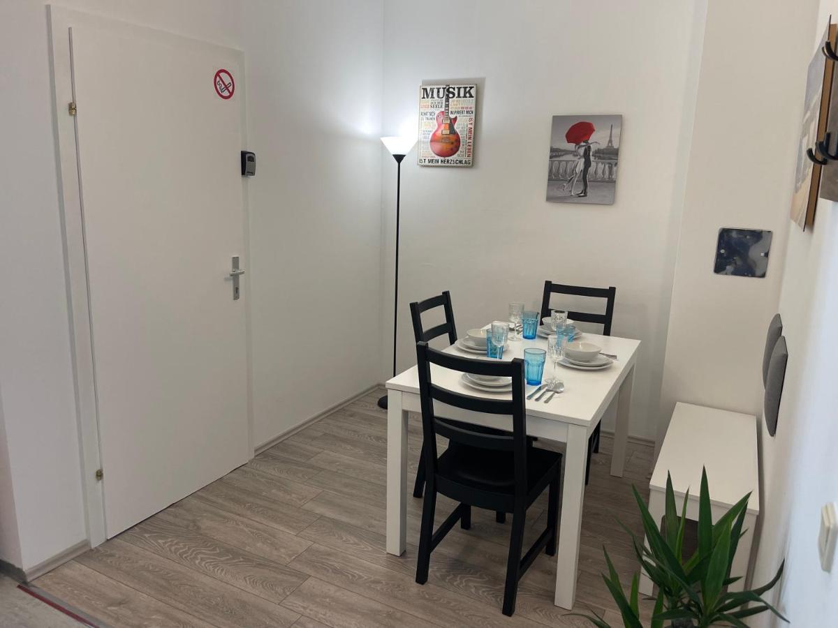 Peaceful Apartment For 4 维也纳 外观 照片
